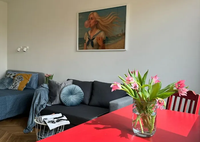 Lady Eleven Apartment