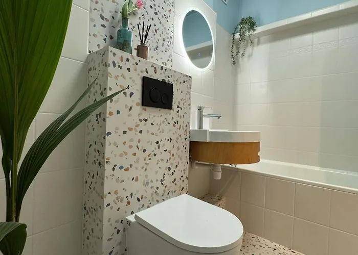 Lady Eleven Apartment